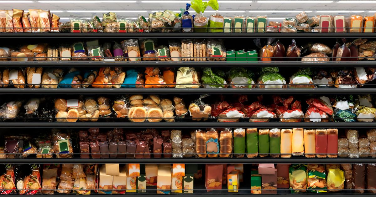 スーパーのパン売り場のイメージ